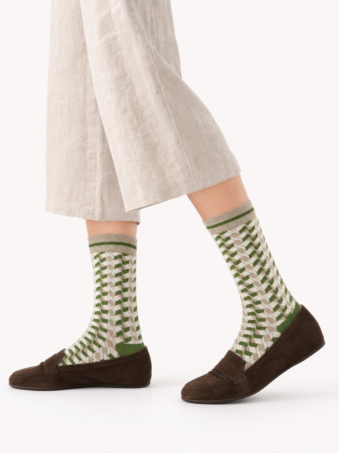 Moss green, oat and cream geometric Nollaknit socks
